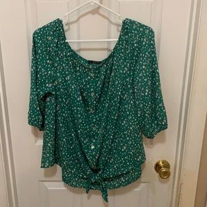 Green button down women’s blouse
